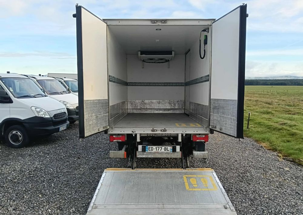 Iveco DAILY 35C15,35C14,35C13,35C12 - Dostavno vozilo hladnjača: slika 5 Iveco DAILY 35C15,35C14,35C13,35C12 - Dostavno vozilo hladnjača: slika 5
