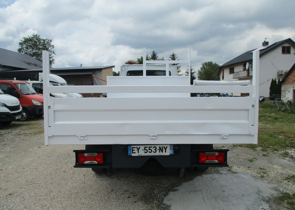 Iveco Daily 3.0 na bliźniaku 70C18 skrzynia, laweta, rama, HDS, 70-180 kiper - Kamion sa tovarnim sandukom: slika 5 Iveco Daily 3.0 na bliźniaku 70C18 skrzynia, laweta, rama, HDS, 70-180 kiper - Kamion sa tovarnim sandukom: slika 5