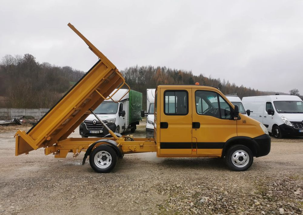 Iveco Daily 35C12 Brygadówka wywrotka Dubel hak kiper doka 35C13 - Dostavno vozilo istovarivač: slika 5 Iveco Daily 35C12 Brygadówka wywrotka Dubel hak kiper doka 35C13 - Dostavno vozilo istovarivač: slika 5