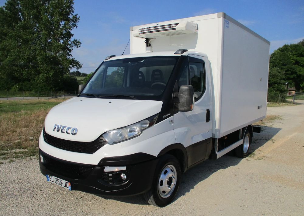 Iveco Daily 35C13 chłodnia Mroźnia na bliźniaku 35-130 Thermo King agregat - Dostavno vozilo hladnjača: slika 2 Iveco Daily 35C13 chłodnia Mroźnia na bliźniaku 35-130 Thermo King agregat - Dostavno vozilo hladnjača: slika 2