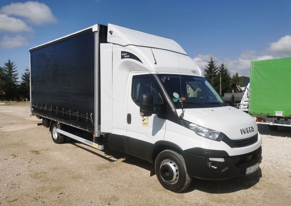 Iveco Daily 70C18 firana Winda 1.000kg Dhollandia wejkama 12pal - Kamion sa ceradom: slika 1 Iveco Daily 70C18 firana Winda 1.000kg Dhollandia wejkama 12pal - Kamion sa ceradom: slika 1