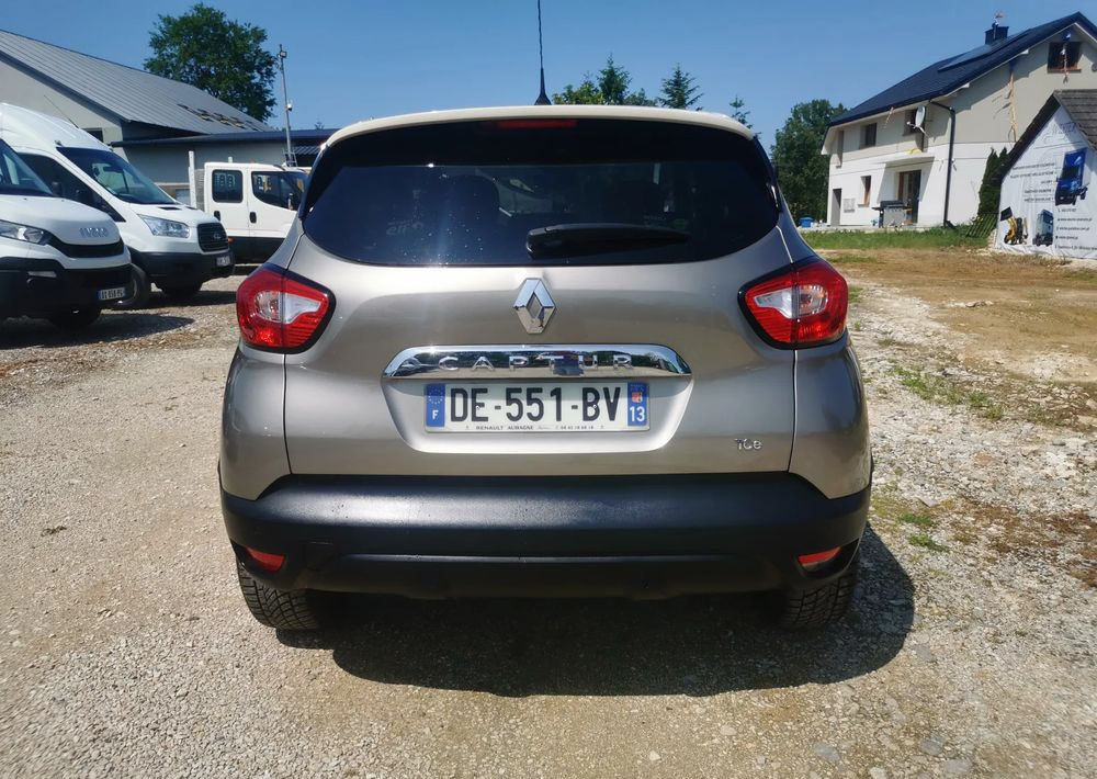 Renault Captur 0.9 Energy TCe Intens - SUVSUV: slika 5 Renault Captur 0.9 Energy TCe Intens - SUVSUV: slika 5