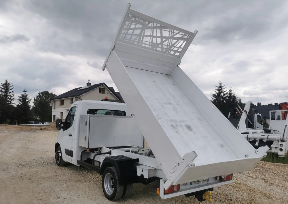 Renault Master Kiper wywrotka 2.3-145KM Hak Bliźniak klimatyzacja Kamera cofania - Dostavno vozilo istovarivač: slika 5 Renault Master Kiper wywrotka 2.3-145KM Hak Bliźniak klimatyzacja Kamera cofania - Dostavno vozilo istovarivač: slika 5
