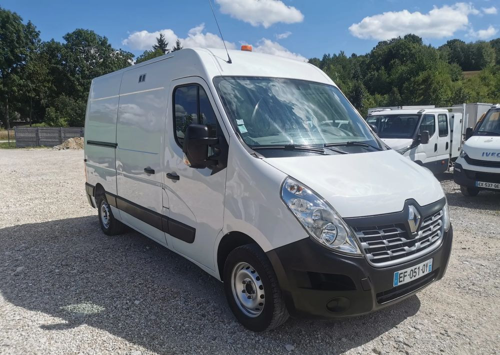 Renault Master L2H2 ładny 2.3dCi-135KM 6-biegów Kamera cofania Klimatyzacja - Furgon: slika 1 Renault Master L2H2 ładny 2.3dCi-135KM 6-biegów Kamera cofania Klimatyzacja - Furgon: slika 1