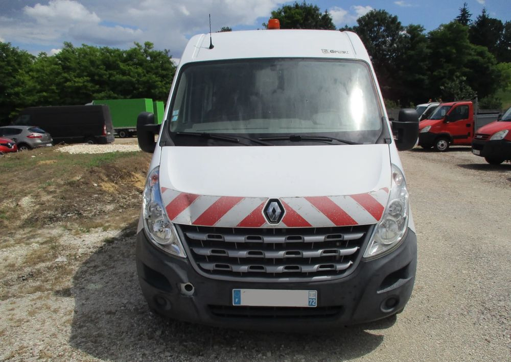 Renault Master L3H2 doka 7-osobowy Dubel 125dCi Brygadówka - Furgon: slika 2 Renault Master L3H2 doka 7-osobowy Dubel 125dCi Brygadówka - Furgon: slika 2