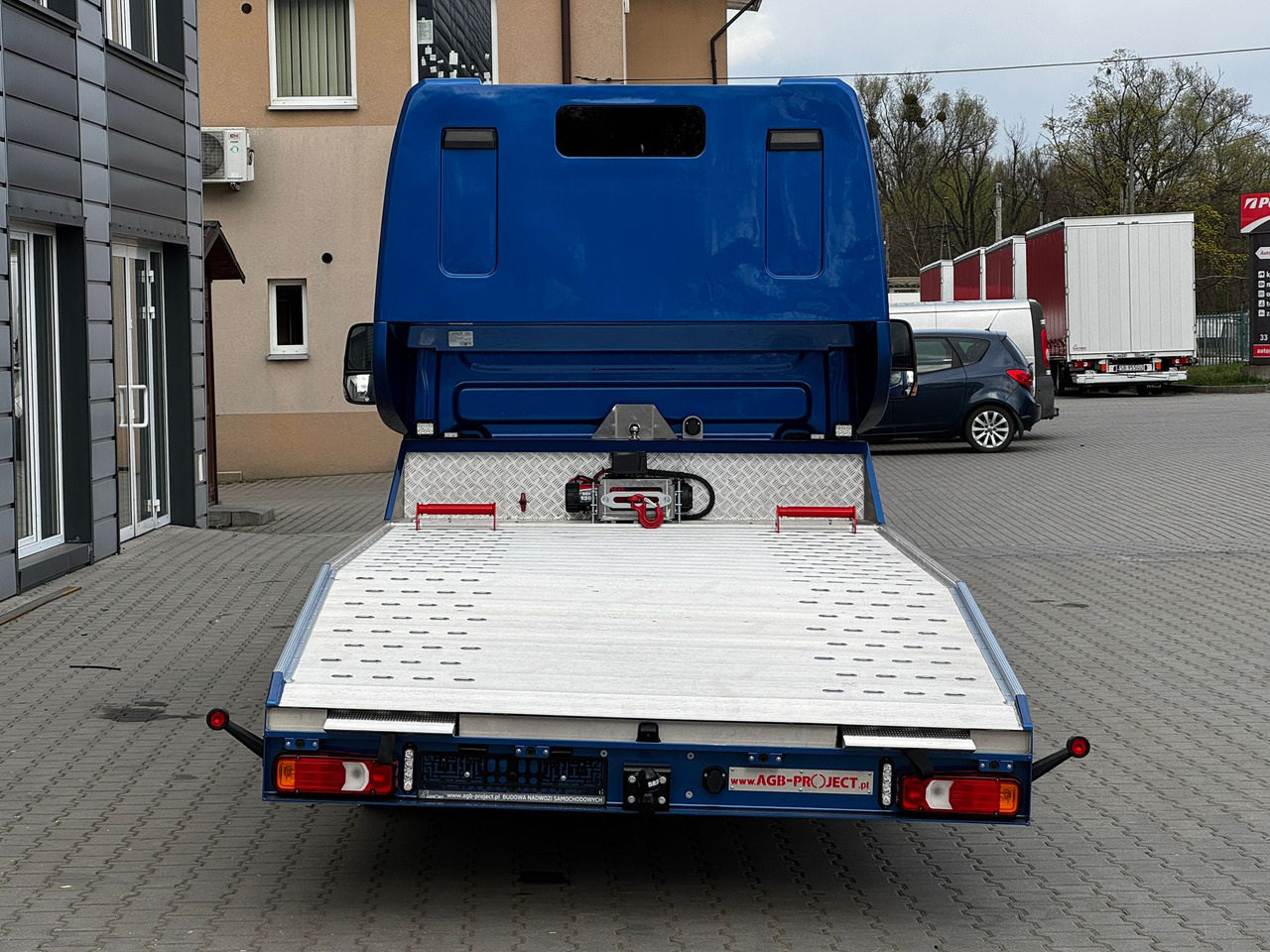 Dostavno vozilo novi IVECO Daily 35S18HA8/P: slika 13
