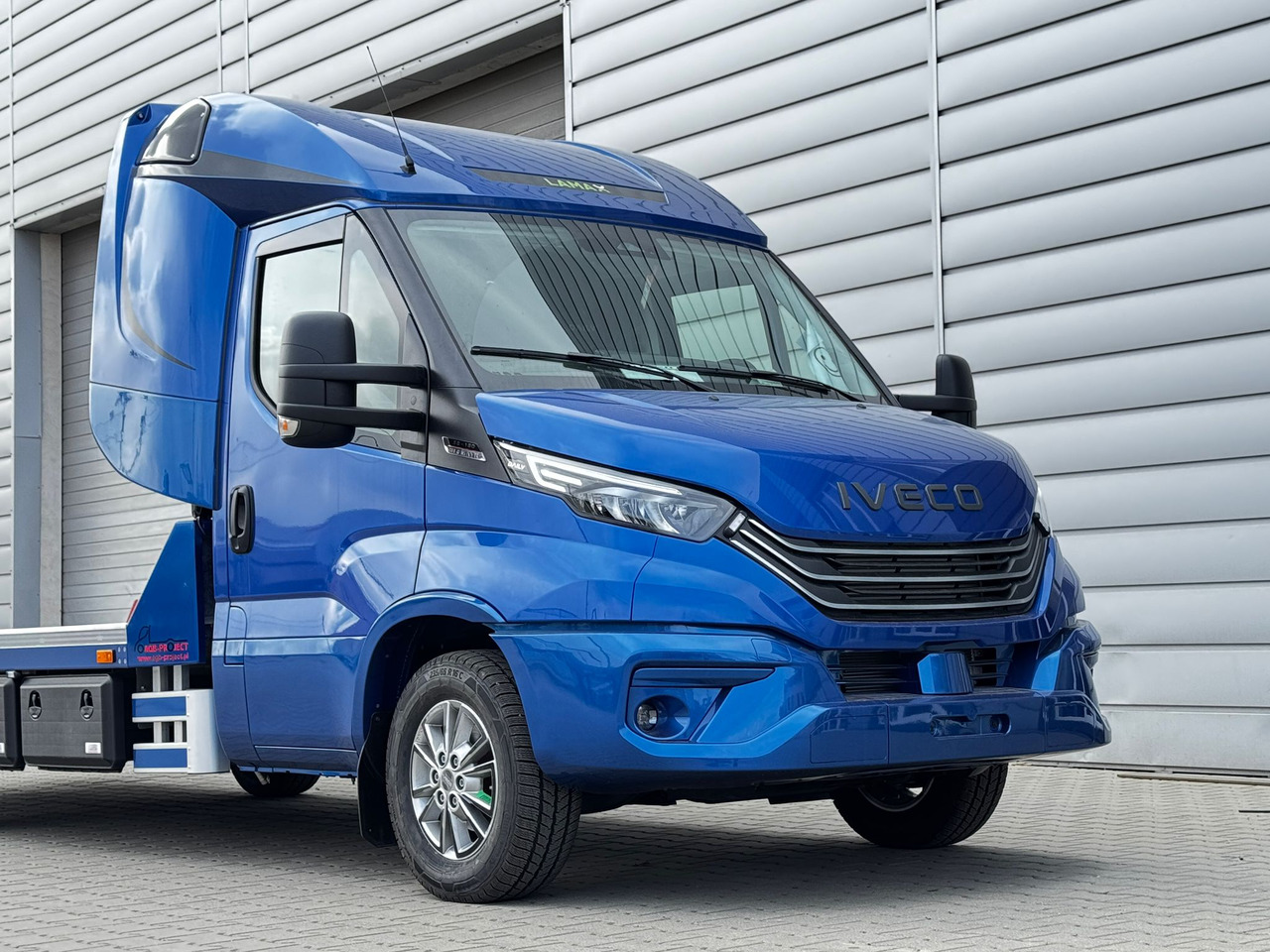 Dostavno vozilo novi IVECO Daily 35S18HA8/P: slika 21