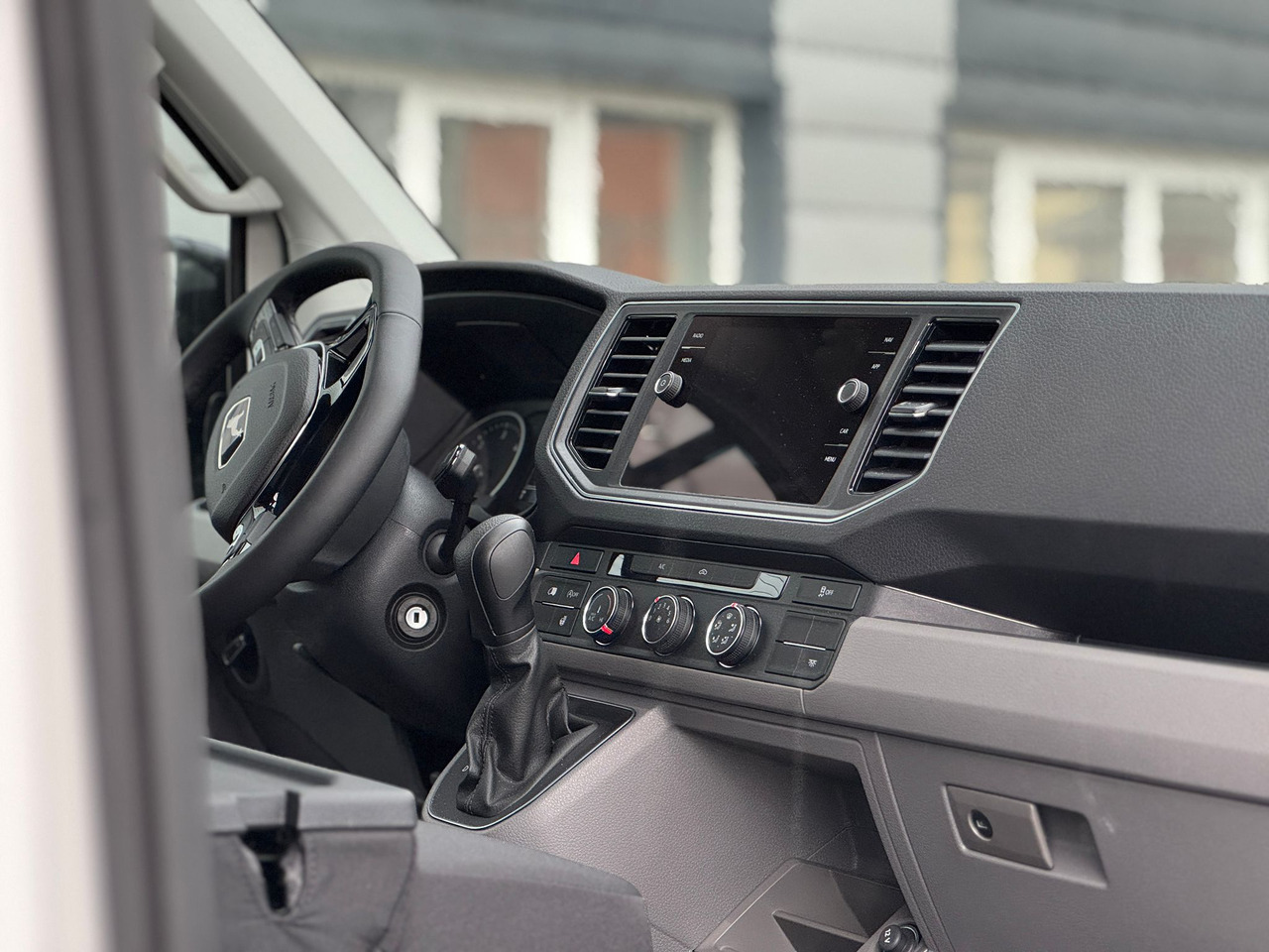 MAN TGE L5H3 - Furgon: slika 2 MAN TGE L5H3 - Furgon: slika 2