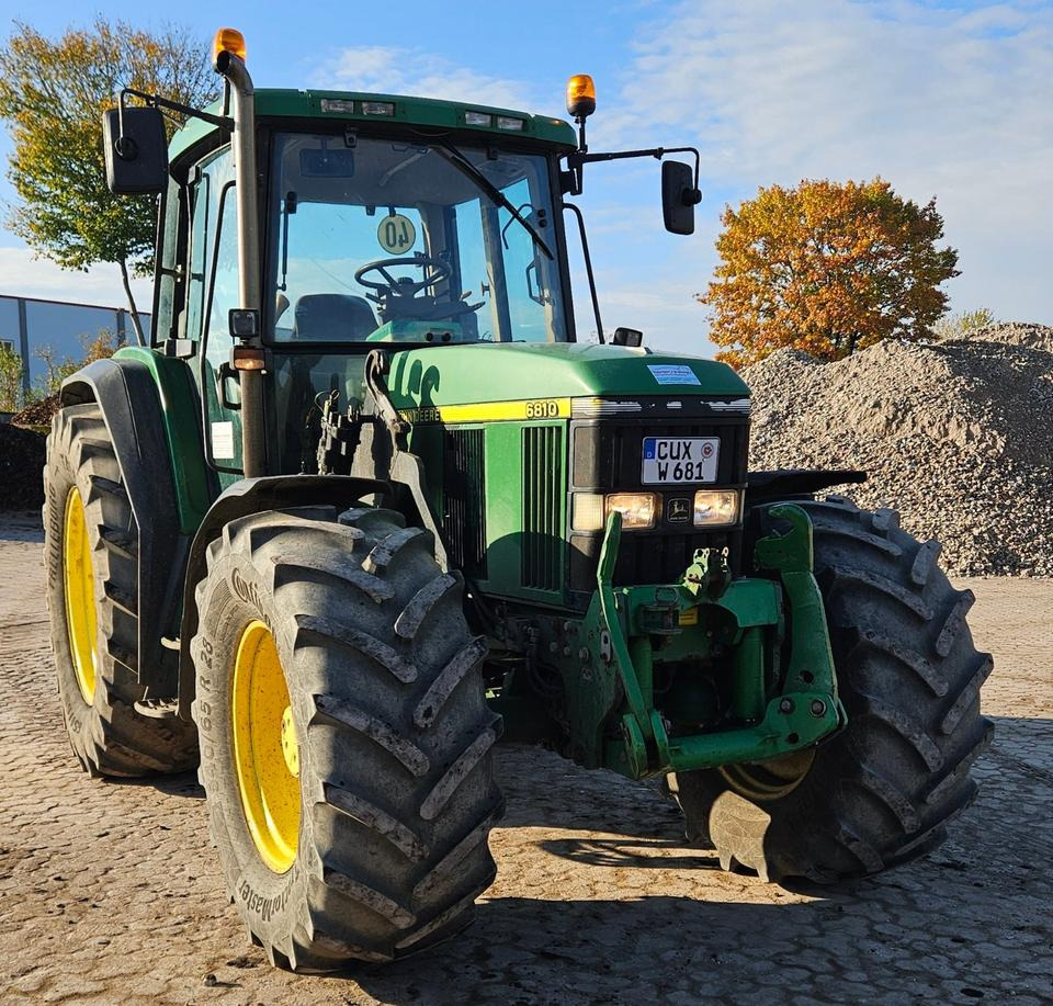 John Deere 6810 | Stoll Robust 30 HDP FL | FH | 8.070 Std. - Traktor: slika 4 John Deere 6810 | Stoll Robust 30 HDP FL | FH | 8.070 Std. - Traktor: slika 4