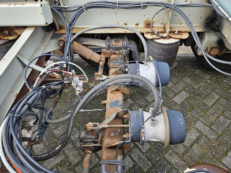 Poluprikolica za prevoz kontejnera/ Poluprikolica sa promenjivim sandukom Krone SDC 27 04B BPW Drum brakes: slika 18