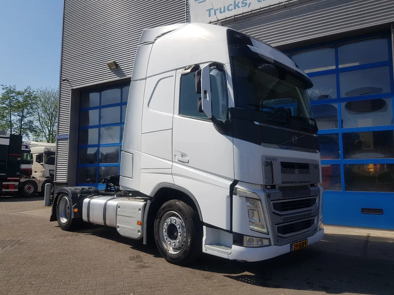 Volvo FH 420 Low deck XL Cabine hefschotel I-Parc Cool - Tegljač: slika 5 Volvo FH 420 Low deck XL Cabine hefschotel I-Parc Cool - Tegljač: slika 5