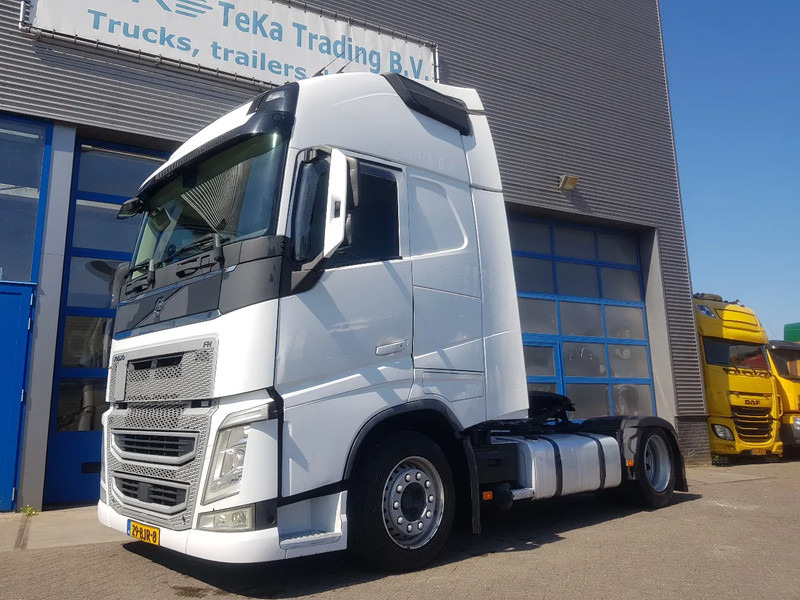 Volvo FH 420 Low deck XL Cabine hefschotel I-Parc Cool - Tegljač: slika 1 Volvo FH 420 Low deck XL Cabine hefschotel I-Parc Cool - Tegljač: slika 1