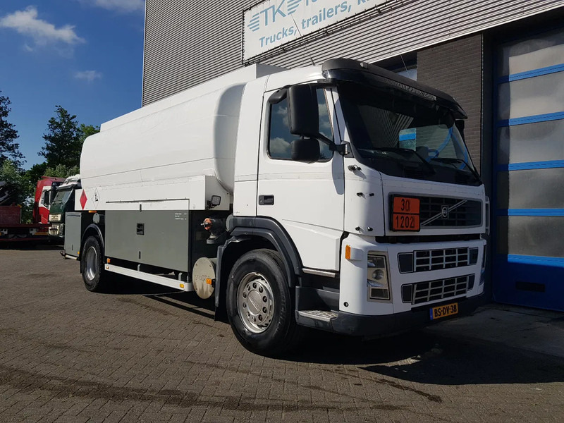 Volvo FM 9.340 Petrol, Diesel 17000 Ltr. 3 Compartementen - Kamion cisterna: slika 5 Volvo FM 9.340 Petrol, Diesel 17000 Ltr. 3 Compartementen - Kamion cisterna: slika 5