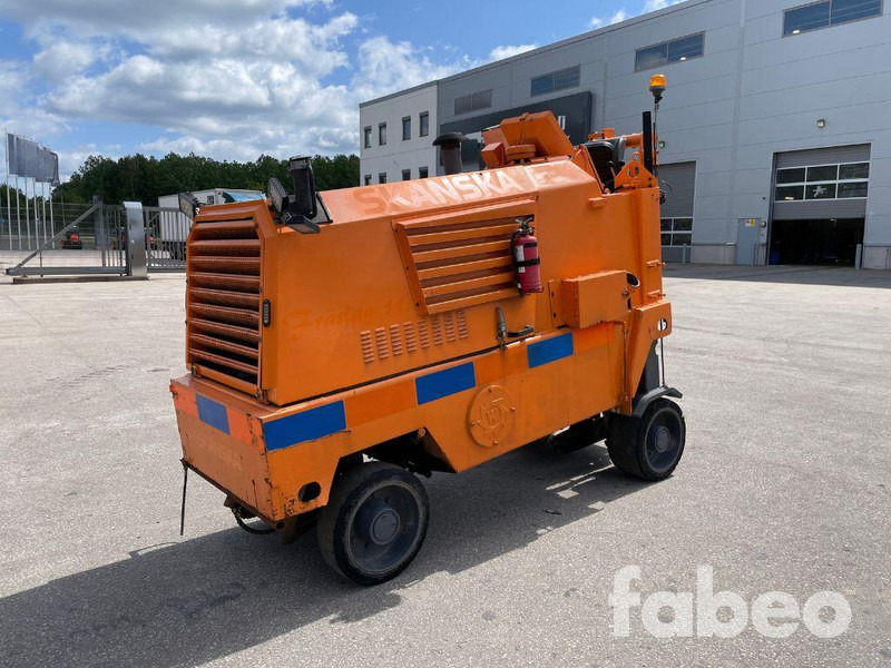 Wirtgen W500 - Mašina za asfalt: slika 1 Wirtgen W500 - Mašina za asfalt: slika 1
