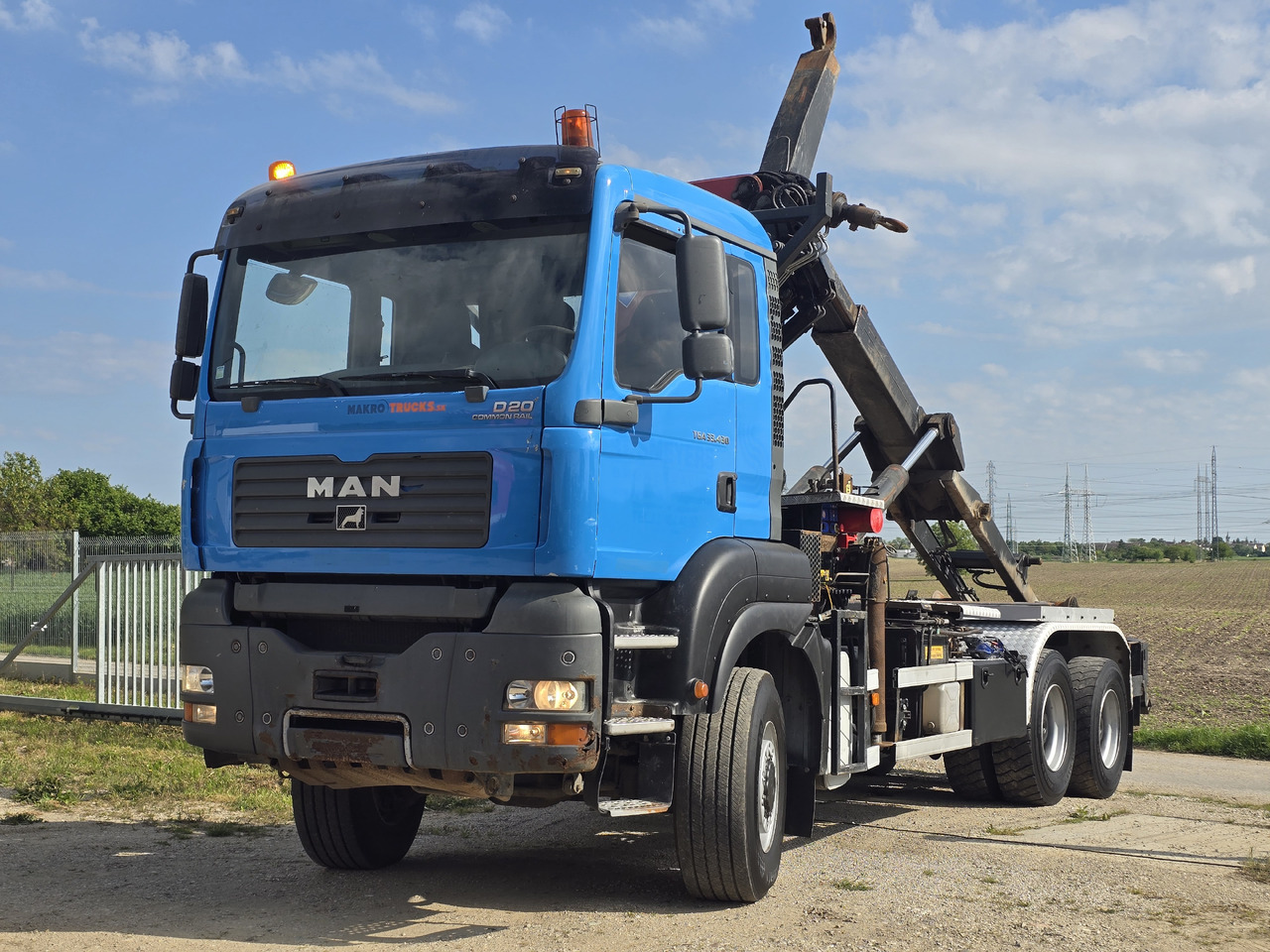 MAN TGA 33.430 6X6 / HMF 1823 K3+REM.CON./ HOOK SYSTEM 2x in stock - Kamion sa hidrauličnom kukom, Kamion sa dizalicom: slika 5 MAN TGA 33.430 6X6 / HMF 1823 K3+REM.CON./ HOOK SYSTEM 2x in stock - Kamion sa hidrauličnom kukom, Kamion sa dizalicom: slika 5