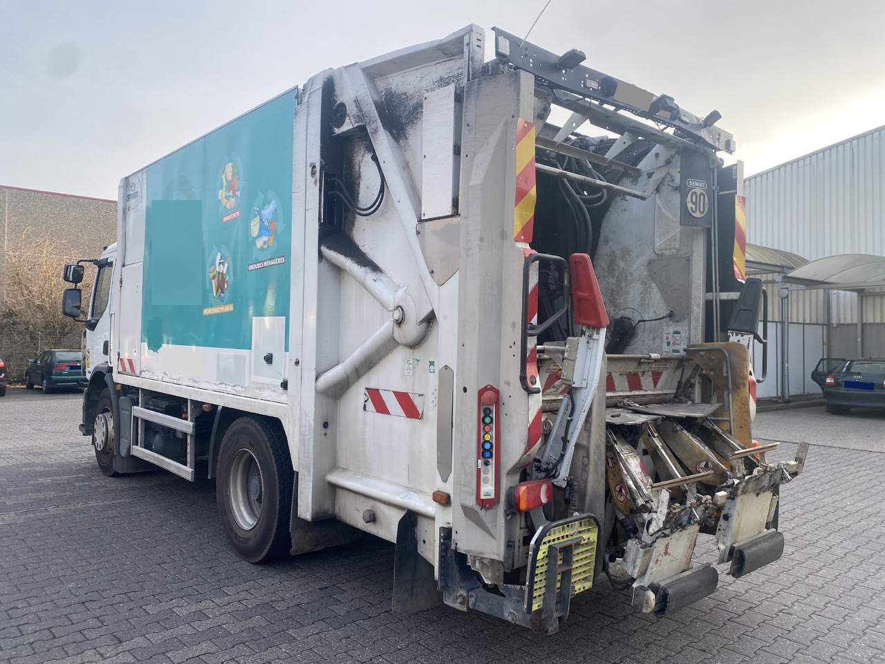 Renault Premium DXi Müllwagen Garbage Truck Euro5 New Model - Kamion za smeće: slika 3 Renault Premium DXi Müllwagen Garbage Truck Euro5 New Model - Kamion za smeće: slika 3