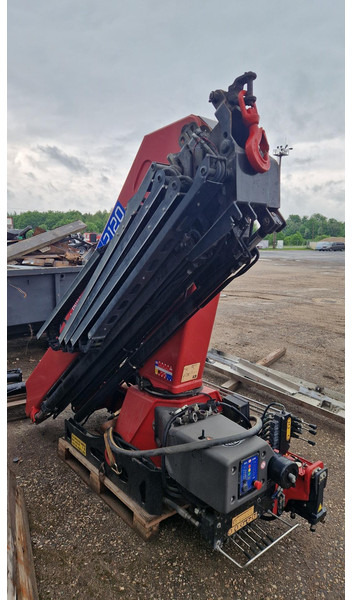 HMF 2120K4 700 hours - Kran za kamion za Kamion: slika 3 HMF 2120K4 700 hours - Kran za kamion za Kamion: slika 3
