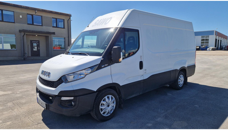 Iveco 35S15 4X2 - Furgon: slika 1 Iveco 35S15 4X2 - Furgon: slika 1
