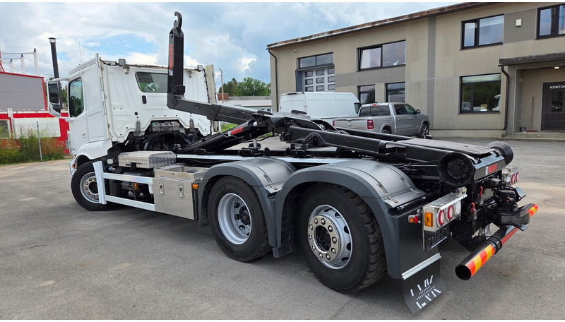 Mercedes-Benz Actros 2543 6X2*4 - Kamion sa hidrauličnom kukom: slika 4 Mercedes-Benz Actros 2543 6X2*4 - Kamion sa hidrauličnom kukom: slika 4