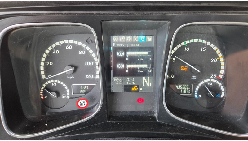 Kamion sa hidrauličnom kukom Mercedes-Benz Actros 2543 6X2*4: slika 12