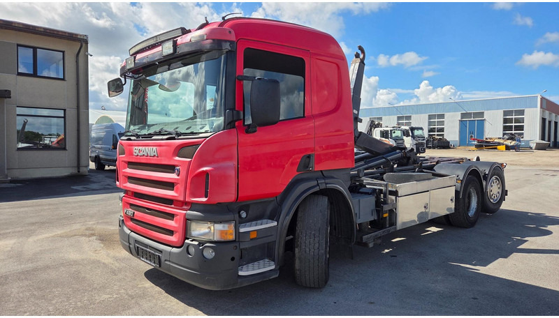 Scania P420 6X2*4 - Kamion sa hidrauličnom kukom: slika 1 Scania P420 6X2*4 - Kamion sa hidrauličnom kukom: slika 1