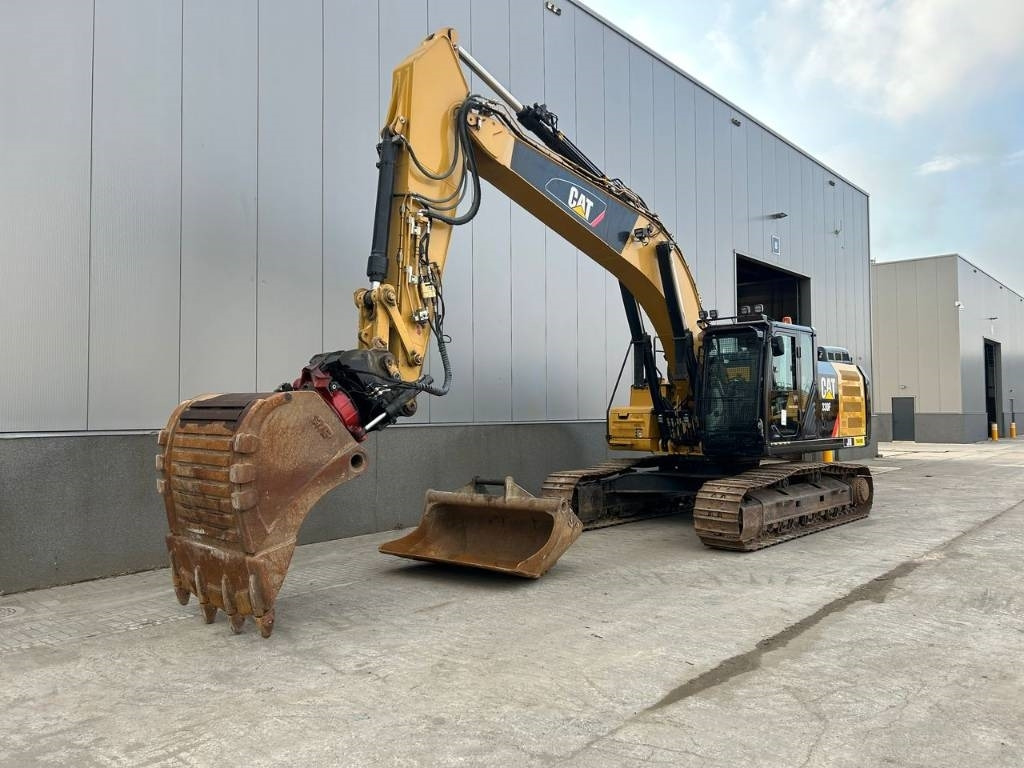 CAT 330F L (Roto|GPS|2 buckets) - Bager guseničar: slika 2 CAT 330F L (Roto|GPS|2 buckets) - Bager guseničar: slika 2