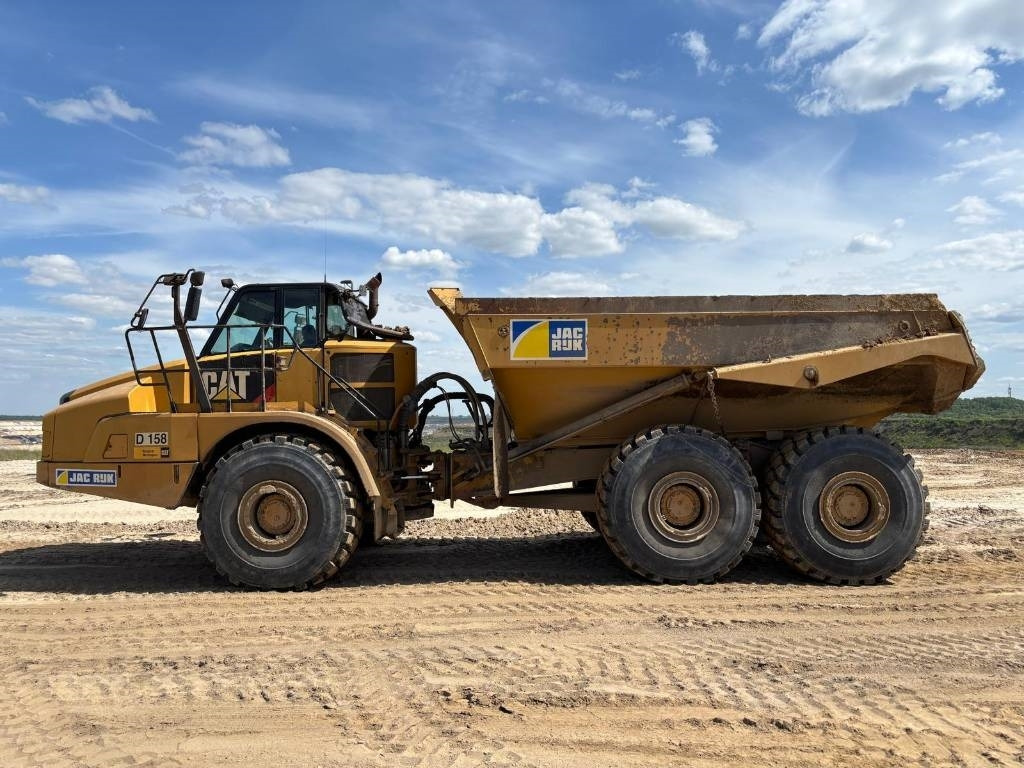 CAT 745 C (3 units available / Under Preparation) - Zglobni kiper: slika 2 CAT 745 C (3 units available / Under Preparation) - Zglobni kiper: slika 2