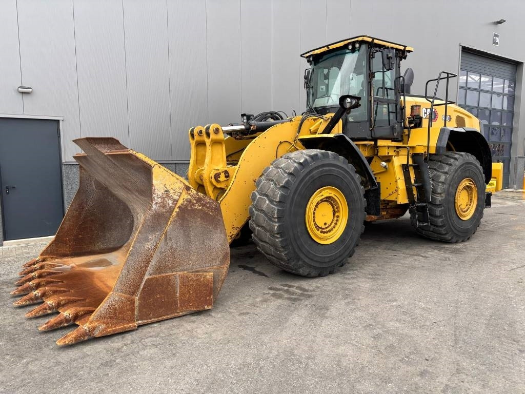 CAT 980 - Utovarivač točkaš: slika 2 CAT 980 - Utovarivač točkaš: slika 2