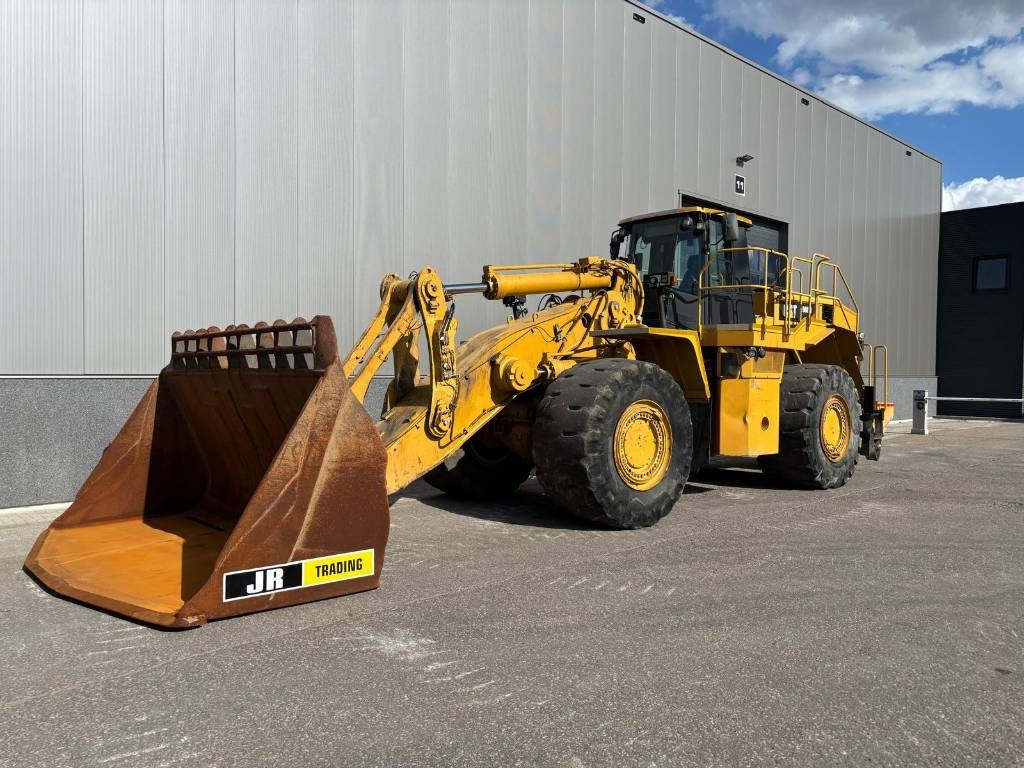 CAT 988 H - Utovarivač točkaš: slika 2 CAT 988 H - Utovarivač točkaš: slika 2