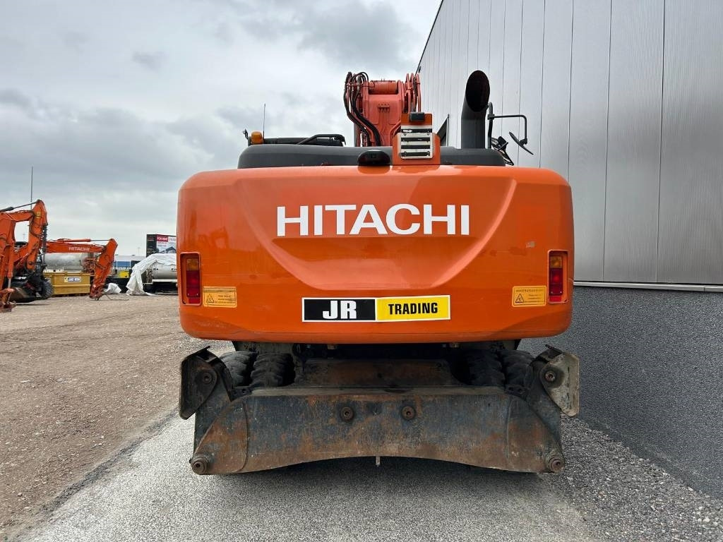 Hitachi ZX220W-5B - Bager točkaš: slika 3 Hitachi ZX220W-5B - Bager točkaš: slika 3