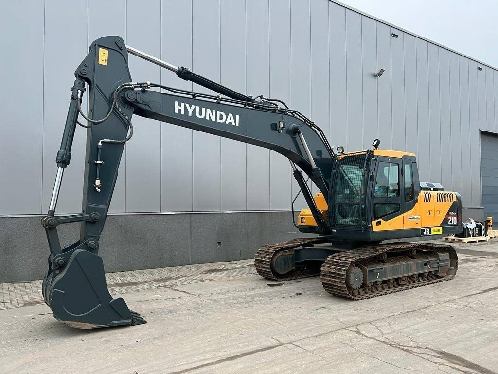 Hyundai R 210 - Bager guseničar: slika 2 Hyundai R 210 - Bager guseničar: slika 2