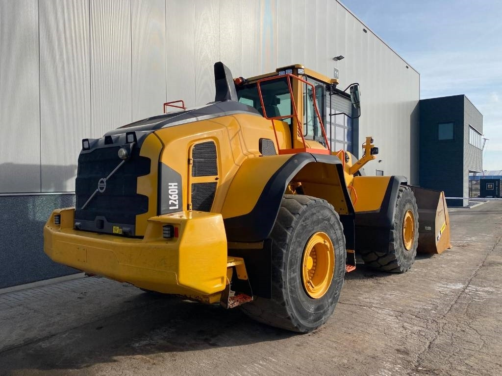 Volvo L 260 H (CDC + BSS) - Utovarivač točkaš: slika 5 Volvo L 260 H (CDC + BSS) - Utovarivač točkaš: slika 5