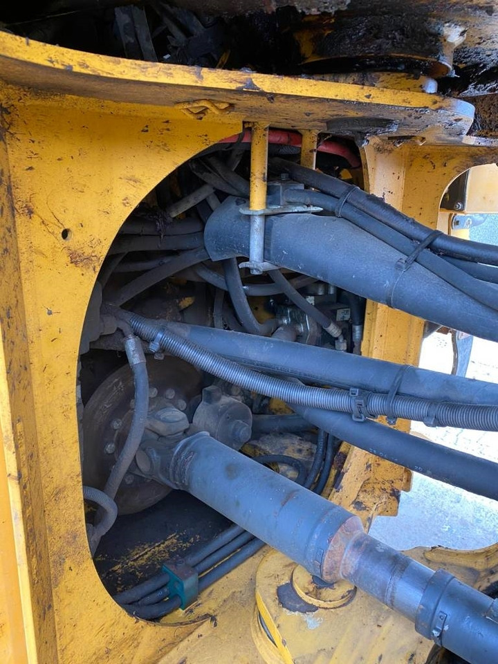 Volvo L 90 G  Volvo L 90 G: slika 34