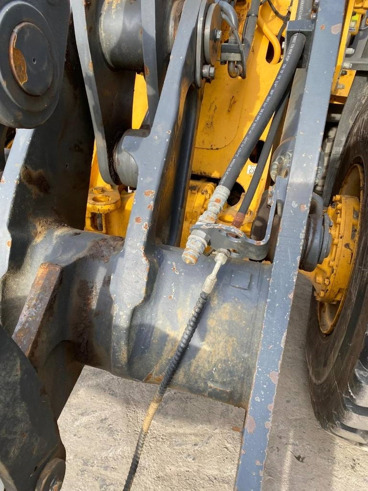 Volvo L 90 G  Volvo L 90 G: slika 28