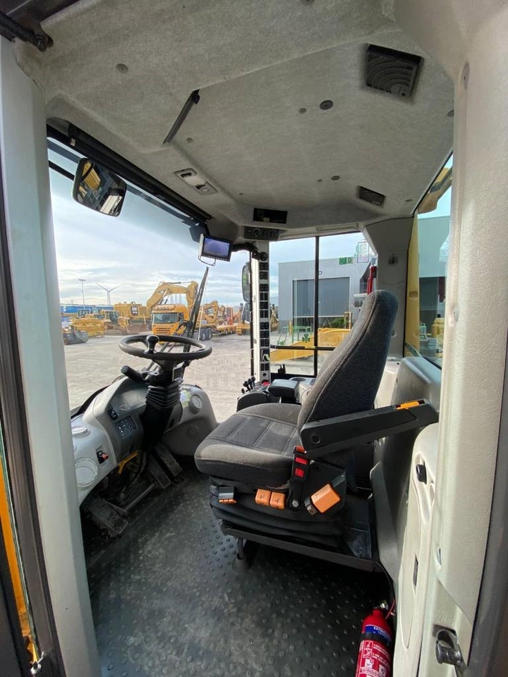 Volvo L 90 G  Volvo L 90 G: slika 12