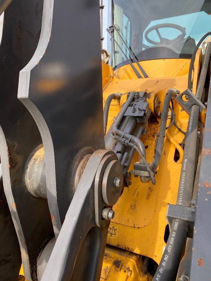 Volvo L 90 G  Volvo L 90 G: slika 25