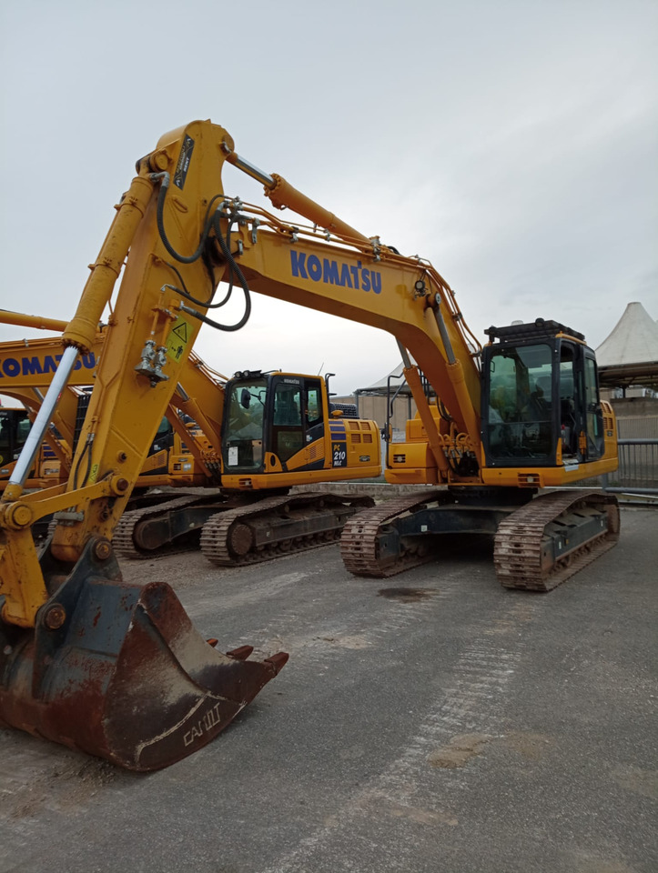 KOMATSU PC210 NLC-11 - Bager: slika 2 KOMATSU PC210 NLC-11 - Bager: slika 2