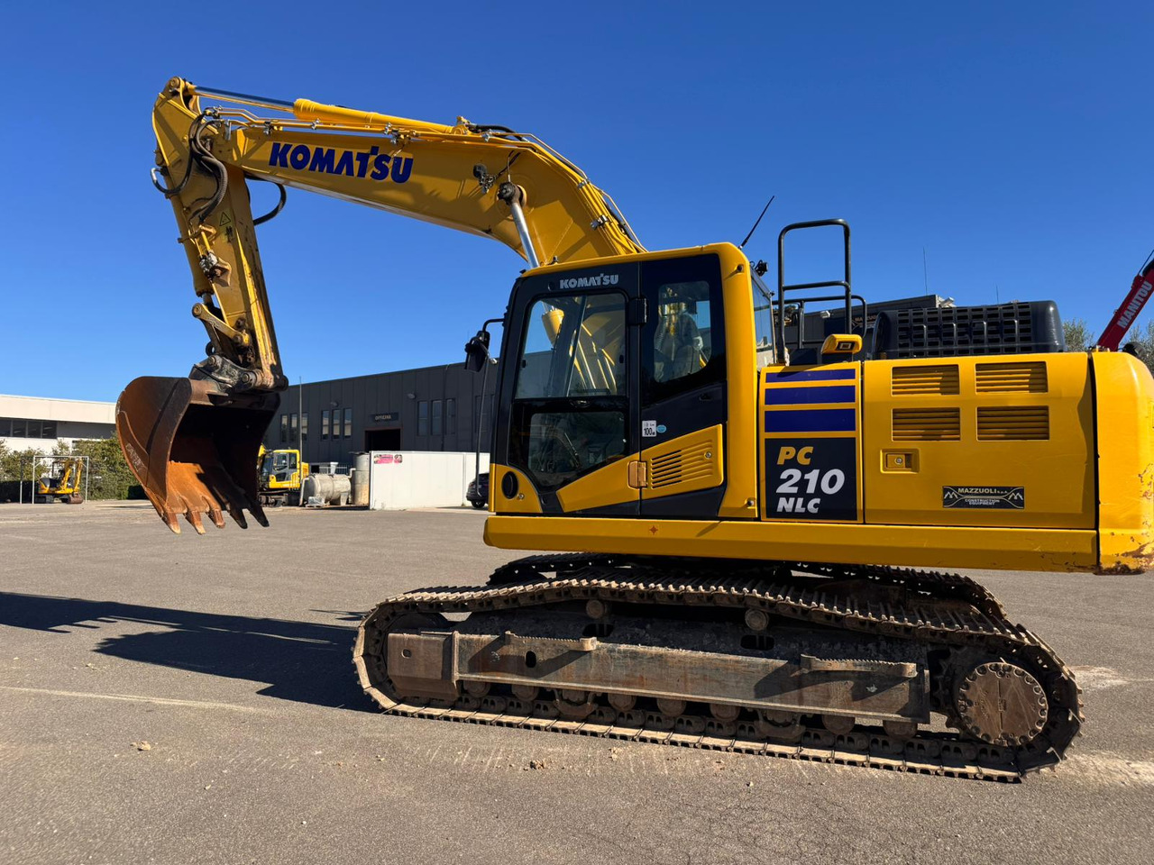 KOMATSU PC210 NLC-11 - Bager: slika 2 KOMATSU PC210 NLC-11 - Bager: slika 2