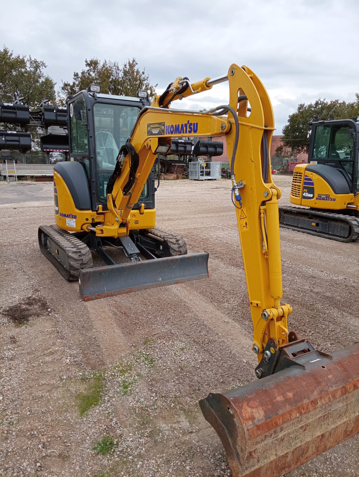 KOMATSU PC35MR-5 - Mini bager: slika 1 KOMATSU PC35MR-5 - Mini bager: slika 1