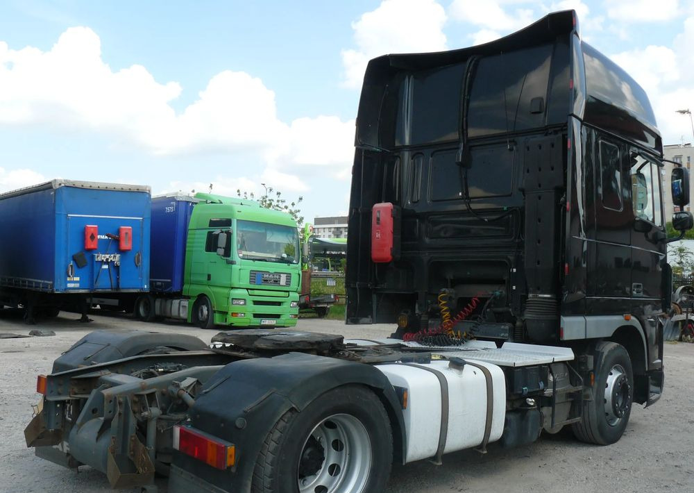 DAF XF105 460 - Tegljač: slika 5 DAF XF105 460 - Tegljač: slika 5