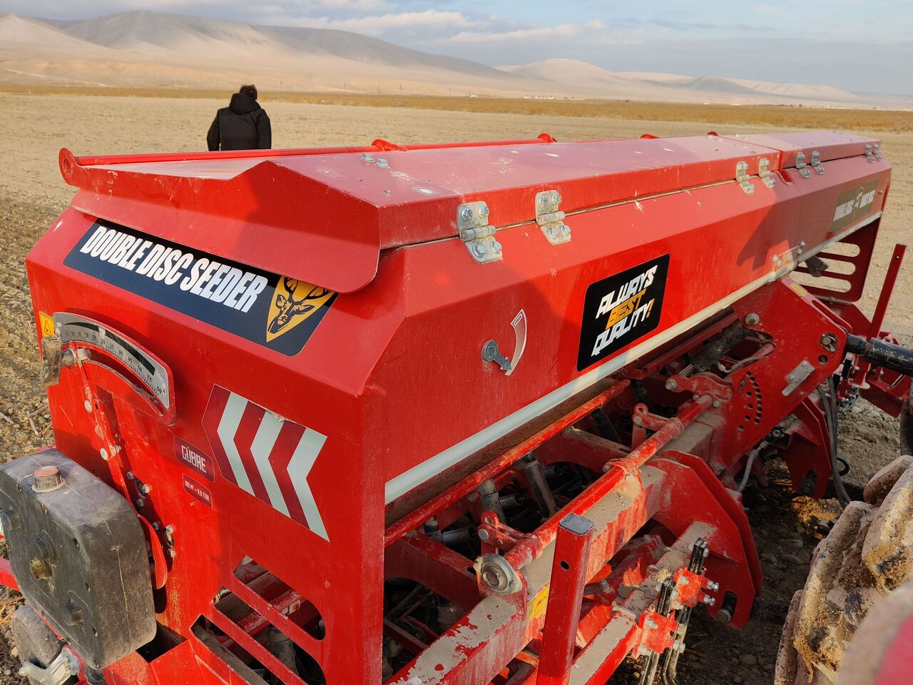 Novatar Seed Drill Machine - DARCY SERIES - Kombinovana mašina za setvu: slika 4 Novatar Seed Drill Machine - DARCY SERIES - Kombinovana mašina za setvu: slika 4