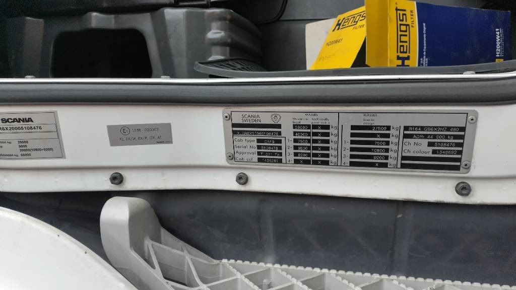 Scania R164 480 rautajouset,av4100mm , ADR. HIENO!! - Kamion sa golom šasijom i zatvorenom kabinom: slika 5 Scania R164 480 rautajouset,av4100mm , ADR. HIENO!! - Kamion sa golom šasijom i zatvorenom kabinom: slika 5