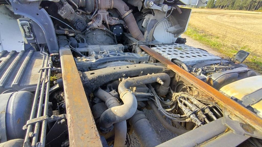 Scania R500 8x4 ilmajousi alusta - Kamion sa golom šasijom i zatvorenom kabinom: slika 5 Scania R500 8x4 ilmajousi alusta - Kamion sa golom šasijom i zatvorenom kabinom: slika 5