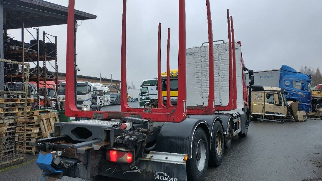 Scania XT650 8x4 puuvarustus,rautajouset - Šticar: slika 2 Scania XT650 8x4 puuvarustus,rautajouset - Šticar: slika 2