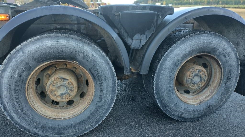 Scania R144 530 8x4 RASKASVETURI - Tegljač: slika 4 Scania R144 530 8x4 RASKASVETURI - Tegljač: slika 4