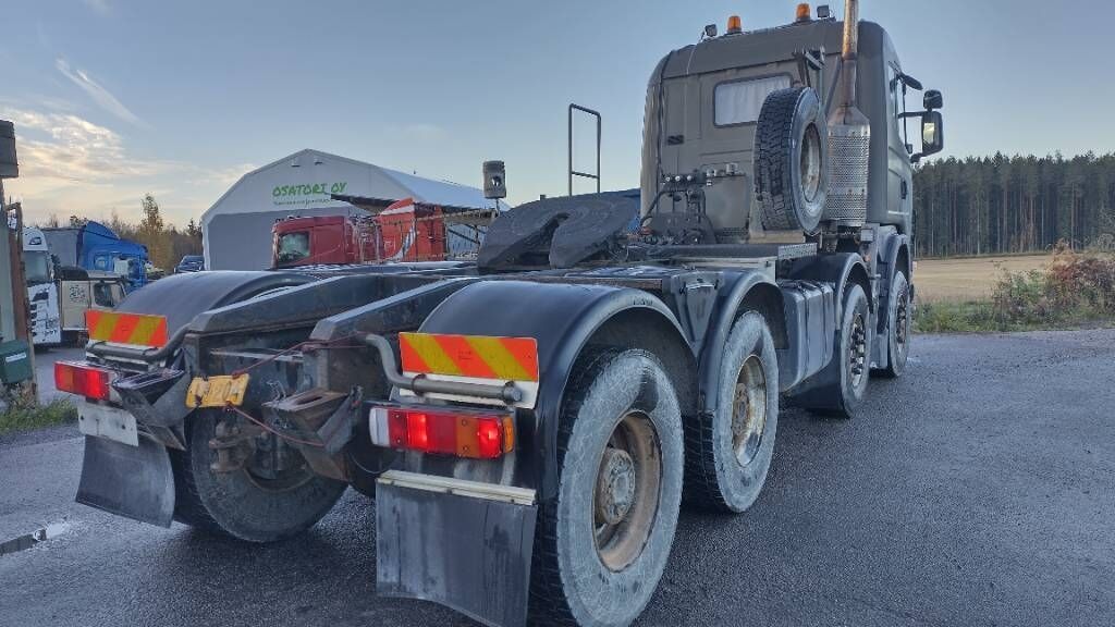 Scania R144 530 8x4 RASKASVETURI Scania R144 530 8x4 RASKASVETURI - Tegljač: slika 5 Scania R144 530 8x4 RASKASVETURI Scania R144 530 8x4 RASKASVETURI - Tegljač: slika 5