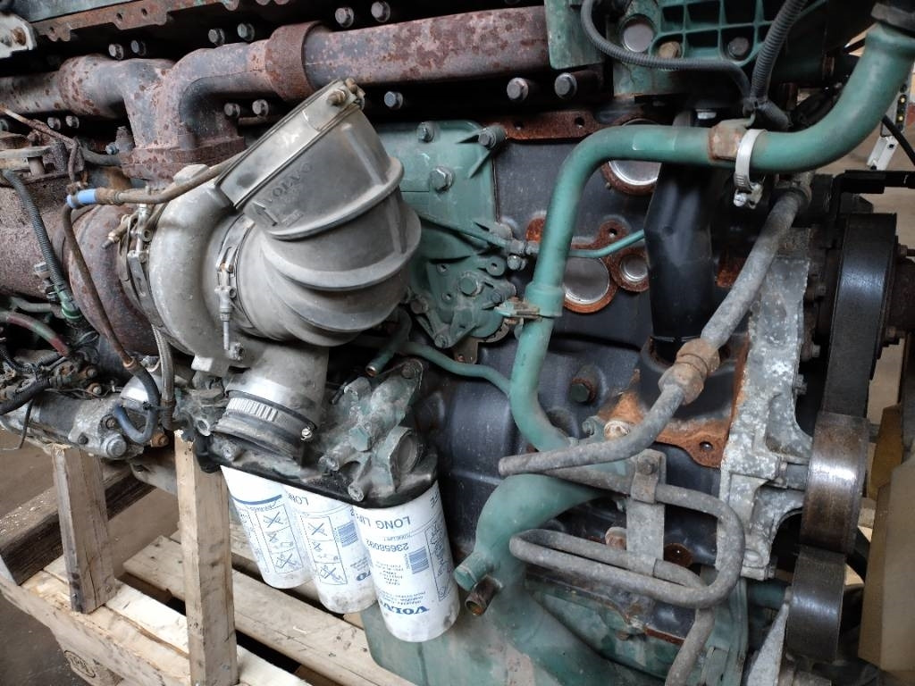 Volvo D16G täys korjattu moottori - Motor za Kamion: slika 2 Volvo D16G täys korjattu moottori - Motor za Kamion: slika 2