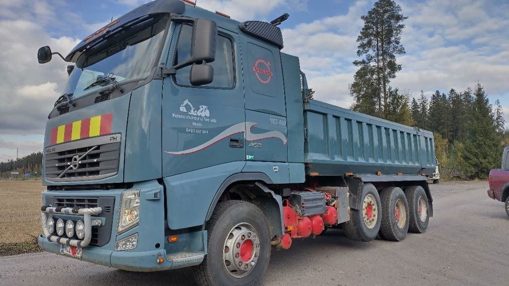 Volvo FH13 8x4 autom.kasettilava - Istovarivač: slika 1 Volvo FH13 8x4 autom.kasettilava - Istovarivač: slika 1