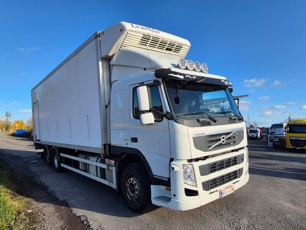 Volvo FM D11 450 6x2 umpikori+pl-nostin  - Kamion sa zatvorenim sandukom: slika 2 Volvo FM D11 450 6x2 umpikori+pl-nostin  - Kamion sa zatvorenim sandukom: slika 2