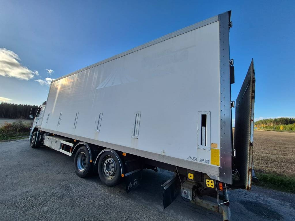 Volvo FM D11 450 6x2 umpikori+pl-nostin  - Kamion sa zatvorenim sandukom: slika 3 Volvo FM D11 450 6x2 umpikori+pl-nostin  - Kamion sa zatvorenim sandukom: slika 3